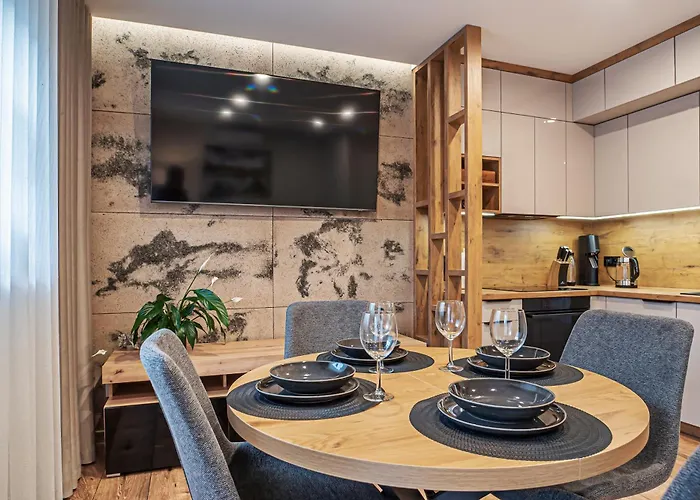 Labradoryt Ii, Klimatyzacja, Parking Priv * Bolesławiec